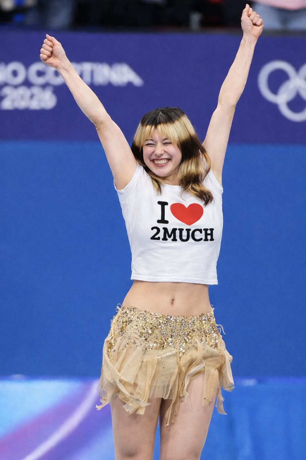 Crop Top I Love 2much | Official Merch