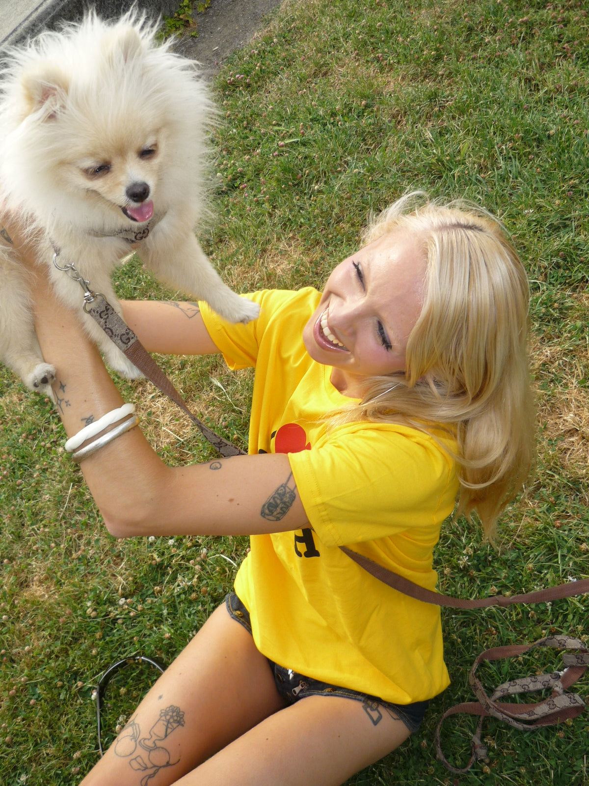 T-shirt I Love 2much Yellow | Merch Officiel